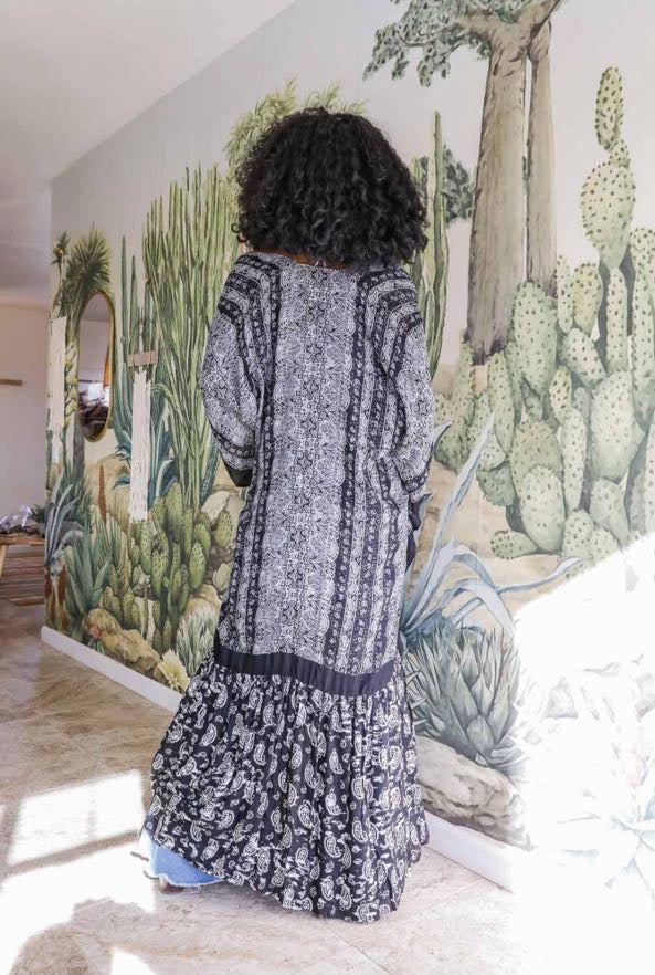 Landslide Kimono One Size