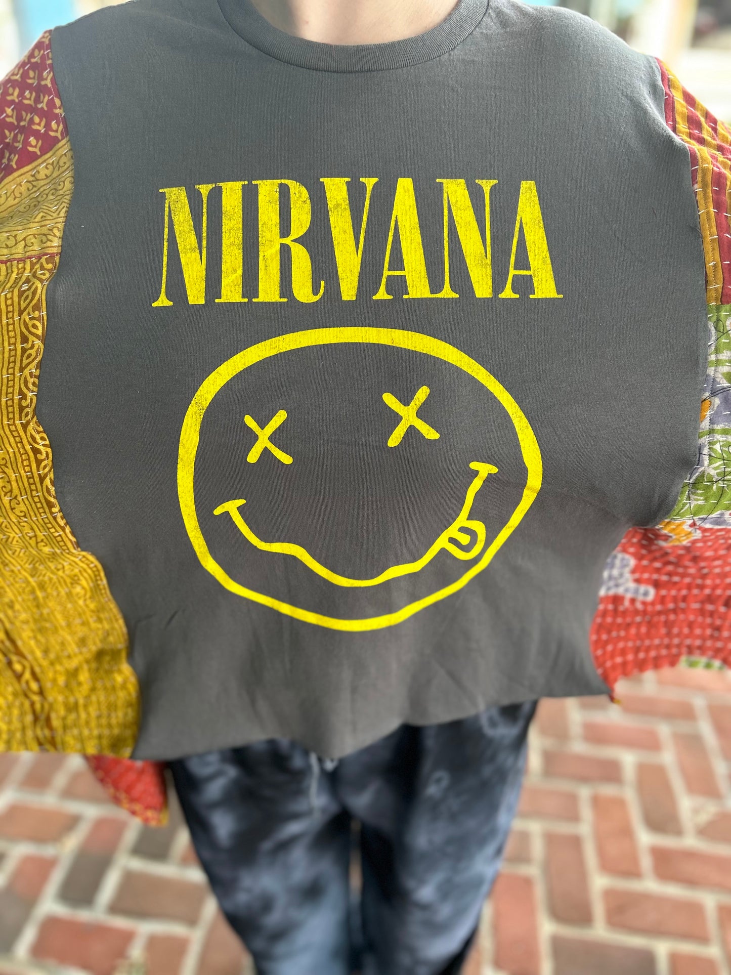 Nirvana Kantha Poncho