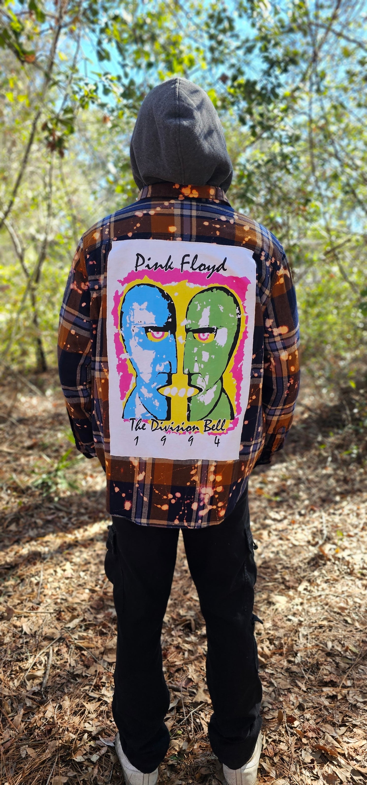 Pink Floyd Bleached Flannel size 2XL