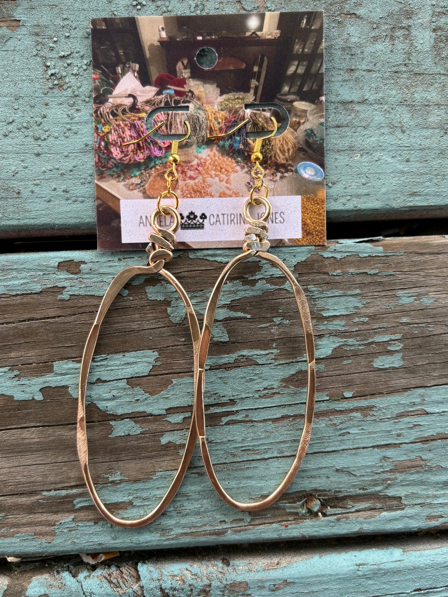 Medium Oval Hoop Earrings