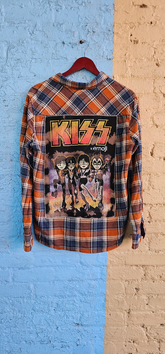 KISS Upcycled Flannel size M