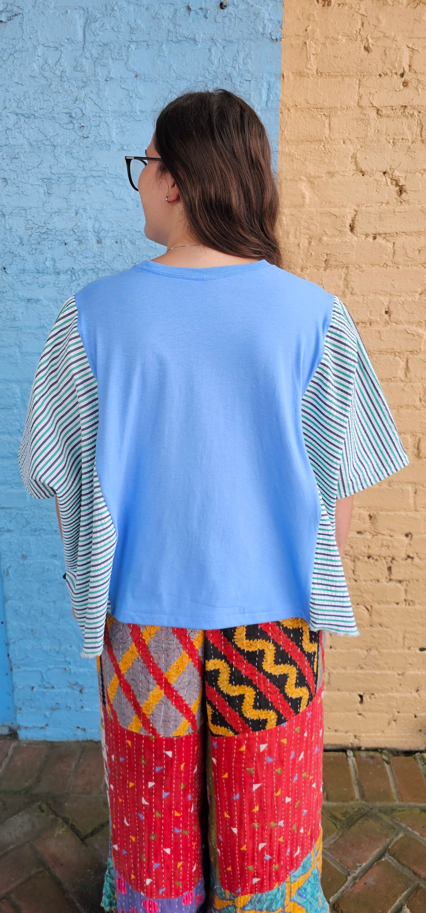 Abstract Mushroom Diva Flow Top