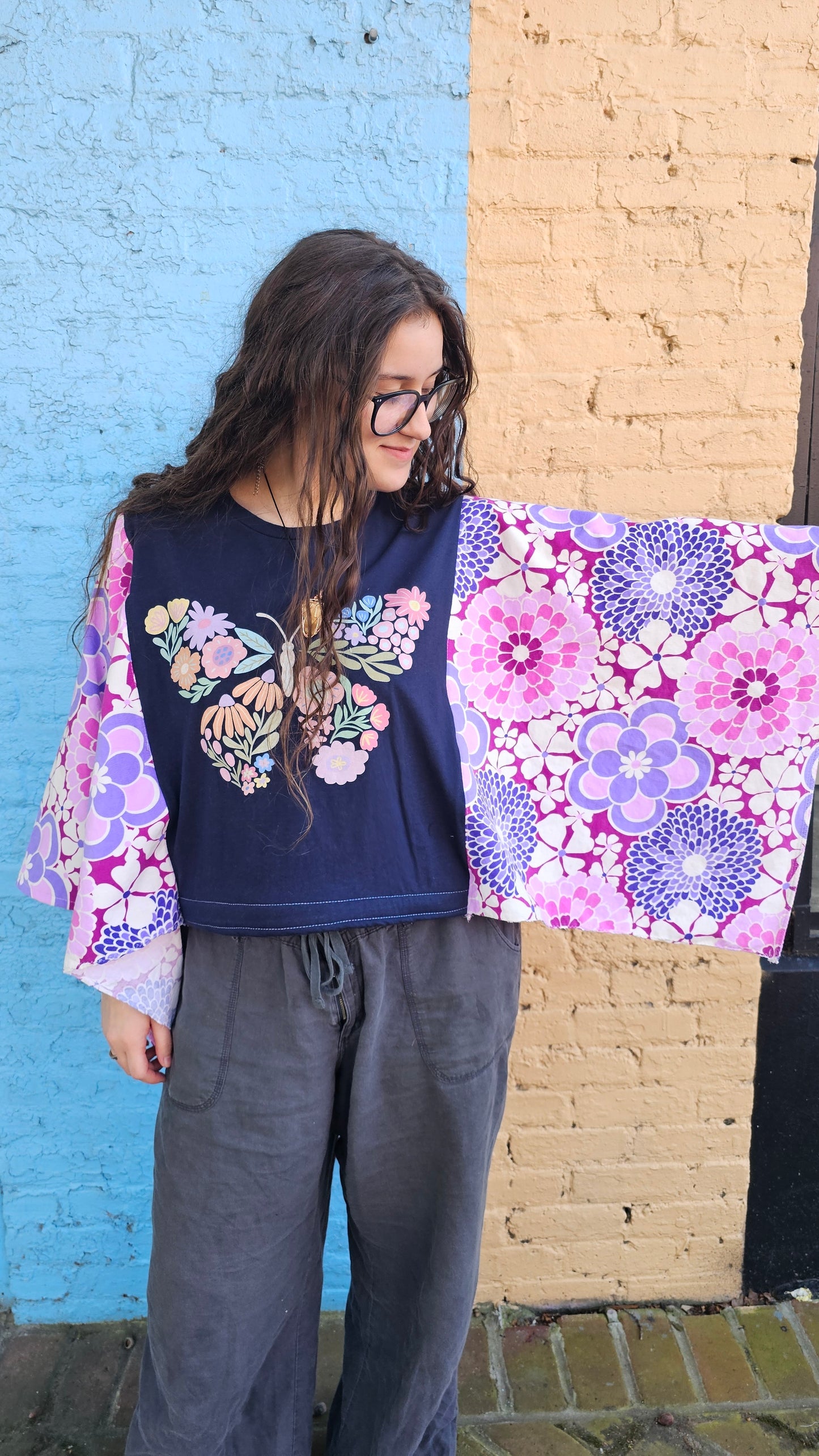 Floral Butterfly Diva Flow Top #1338