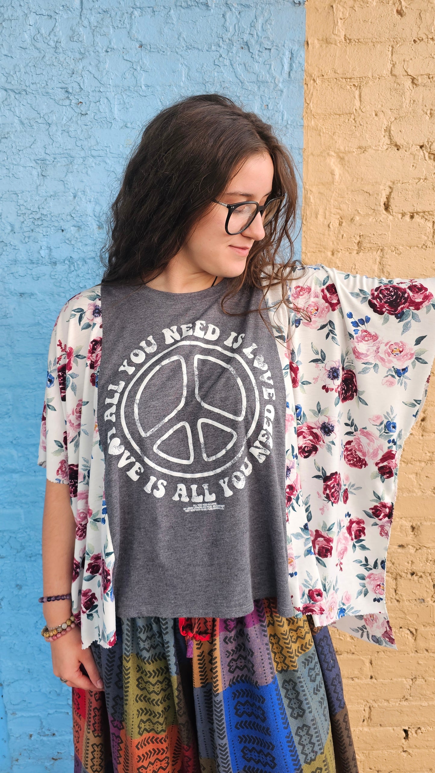 All You Need is Love Diva Flow Top #1369
